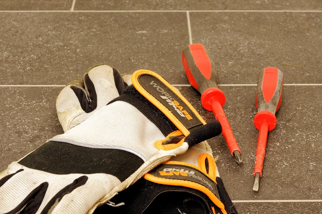 Ezel OSGB - Ezel Ortak Sağlık ve Güvenlik Birimi occupational safety, protection, gloves, working gloves, protective gloves, screwdriver, craft, handyman, work, workers, construction site, working gloves, working gloves, protective gloves, protective gloves, protective gloves, protective gloves, screwdriver, screwdriver, handyman, handyman, handyman, handyman, handyman